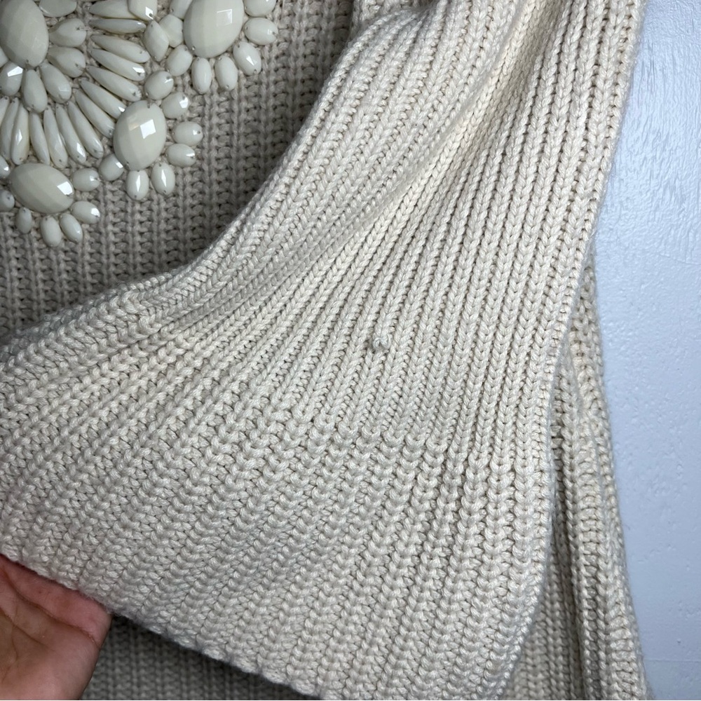 John Mark Cream Knit Sweater with Floral Embellishments Neckline XL - Picture 4 of 9